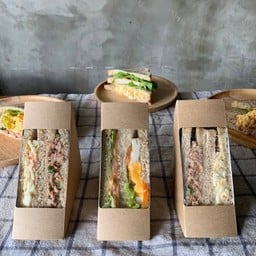 แซนวิช SANDWICH