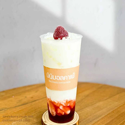 นมสดสตอเบอรี่