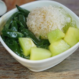 ลอดช่อง แตงไทย