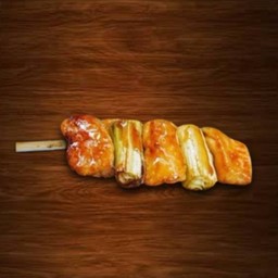 Grilled Japanese Beef And Spring Onion (On Skewers, Please Select Sauce)