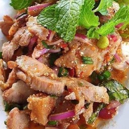 นำ้ตกหมู