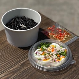 ไม้ตายควบคุมน้ำหนัก ยำไข่ต้มยางมะตูมรสแซ่บ เสิร์ฟพร้อมข้าว ไรซ์เบอรี่ (280kcal)