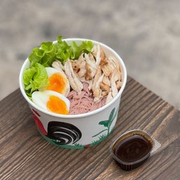 เส้นหมี่ข้าวกล้องแห้งอกไก่ฉีก