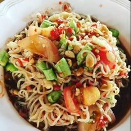 ตำมาม่า