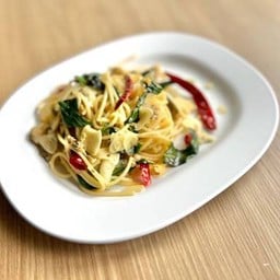 สปาเก็ตตี้พริกแห้งหอยลาย