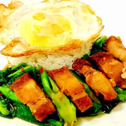 ผัดคะน้า(ราดข้าว)