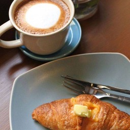 Butter Croissant with Parmesan Cheese