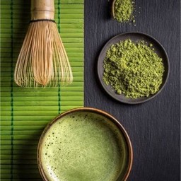 MATCHA LATTE / มัจฉะ ลาเต้ / ร้อน-เย็น