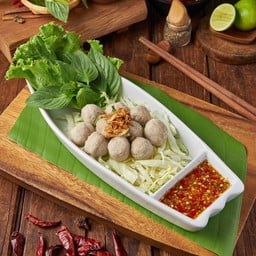 ลูกชิ้นเนื้อลวกจิ้ม