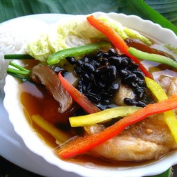 ช.หมูกรอบ เนื้อตุ๋น ปลาเก๋า ตามสั่ง