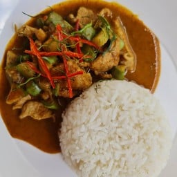 ข้าวพะแนงหมู