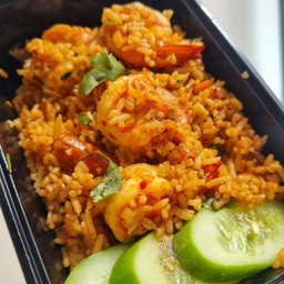 ข้าวผัดมันกุ้ง +น้ำจิ้มซีฟู้ด