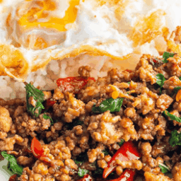 ข้าวกะเพราหมูสับ+ไข่ดาว