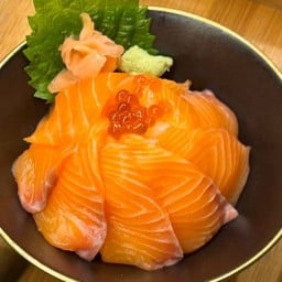 Don02 ข้าวหน้าแซลมอน