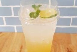 น้ำผึ่งมะนาวโซดา