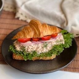Mixed Tuna Croissant