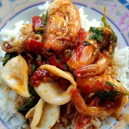 ข้าวกระเพราทะเล