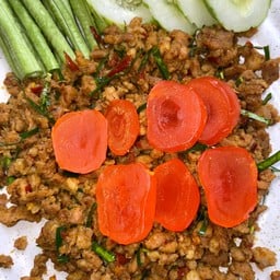 คั่วกลิ้งหมูสับ+ไข่แดงเค็ม (กับข้าว)