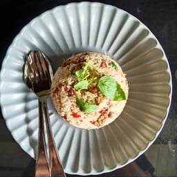 LUSH steak & Thai food