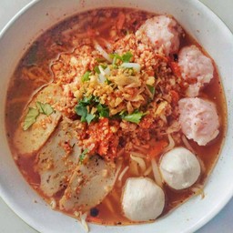 ก๋วยเตี๋ยวหมู ต้มยำน้ำใส