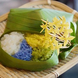 ข้าวเหนียว (สีขาว)
