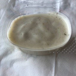 โยเกิร์ตผสมกระเทียม Yogurt mixed with garlic