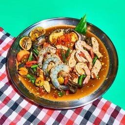 ตำเหลารวมร้าน  SPICY LAO SALAD