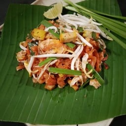 ครัวเพนนี 856 /ผัดไทย/ข้าวขาหมู/ปอเปี๊ยะ/ผัดกะเพรา