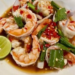 ยำกุ้งสุก
