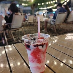 ไอศครีมฟรุตตี้สตรอเบอร์รี่โยเกิร์ต