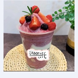 สตอเบอรี่+บลูเบอร์รี่ โยเกิร์ต สมูทตี้