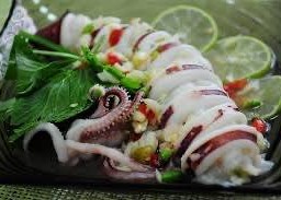 หมึกนึ่งมะนาว