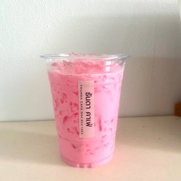 นมสดสตอเบอรี่