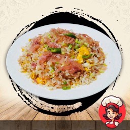 ข้าวผัดแหนม