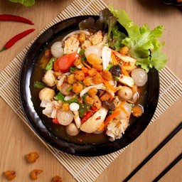 ยำลำไยเห็ดรวม