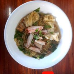 บะหมี่เกี้ยวปู