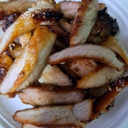 คอหมูทอดแสนอร่อย+น้ำจิ้มแจ่วรสเด็ด