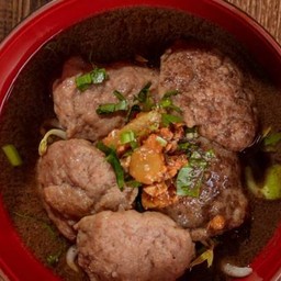 ก๋วยเตี่ยวหมูเด้ง