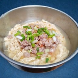 ไข่ตุ๋นกระทะร้อนหมูสับ