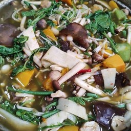 แกงเห็ดรวม