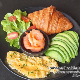 Croissant Breakfast (ครัวซองท์อาหารเช้า)