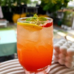 I Know I'm Hot Mocktail