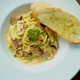 Easy Peasy Carbonara