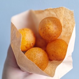 ขนมไข่เต่า มันเหลือง