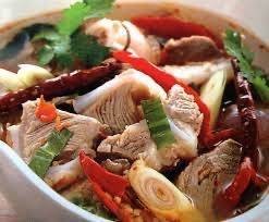 ต้มแซบกระดูกหมูอ่อน รสเด็ด