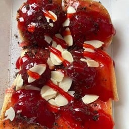 [อร่อยซ่ากับโค้ก] ปังปิ้ง แยมสตรอเบอร์รี่ อัลมอนด์ (2แผ่น) +  โค้ก ออริจินัล (กระป๋อง) 