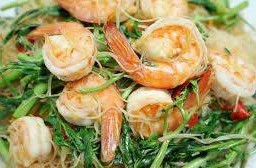 หมี่ผัดกระเฉดกุ้งรึหมูสับ แจ้งมานะจ๊ะลูกค้าที่รัก