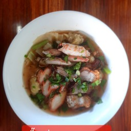 เกี้ยวปูหมูแดงหมูกรอบ