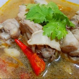 ต้มยำไก่น้ำใสโบราณ