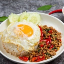 ข้าวกะเพราหมูสับ+ไข่
